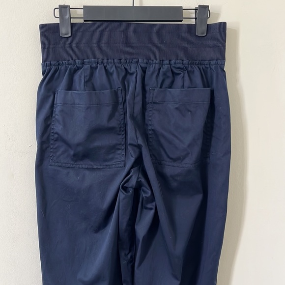 Lou & Grey Navy Jogger Pants Size XS - Picture 6 of 9